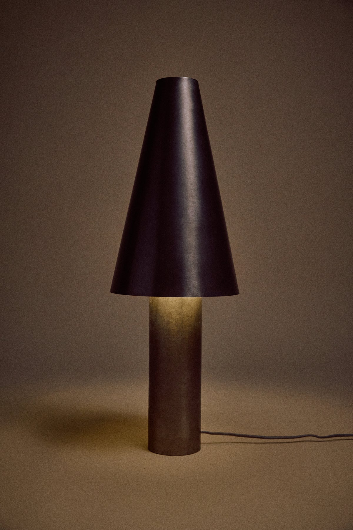 VI 2025_HKLIVING_LAMPS_LR_-18.jpg