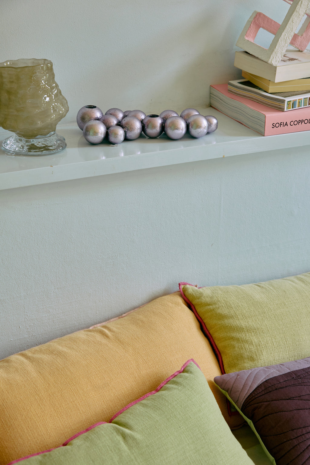 VI 2526_Collection_Shoot_HKLIVING_LR_275.jpg
